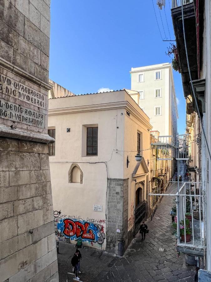 شقة Le Scalette A Santa Chiara نابولي المظهر الخارجي الصورة